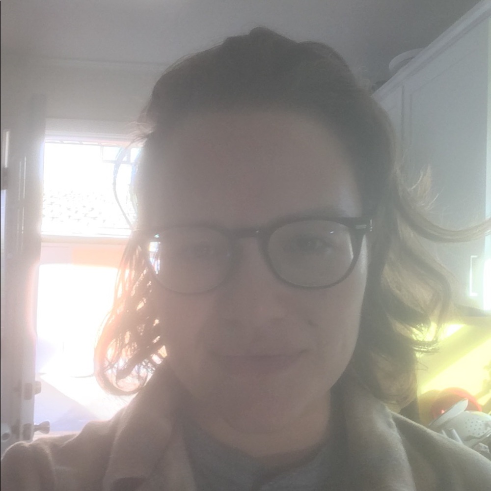 Meet your Posher, Hana